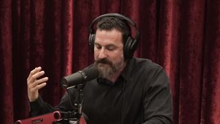 Joe Rogan Experience #2195 - Andrew Huberman