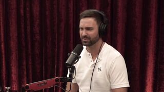 Joe Rogan Experience #2229 - Jeff Dye